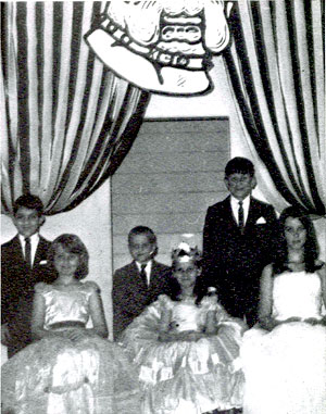 Jr. Homecoming Court